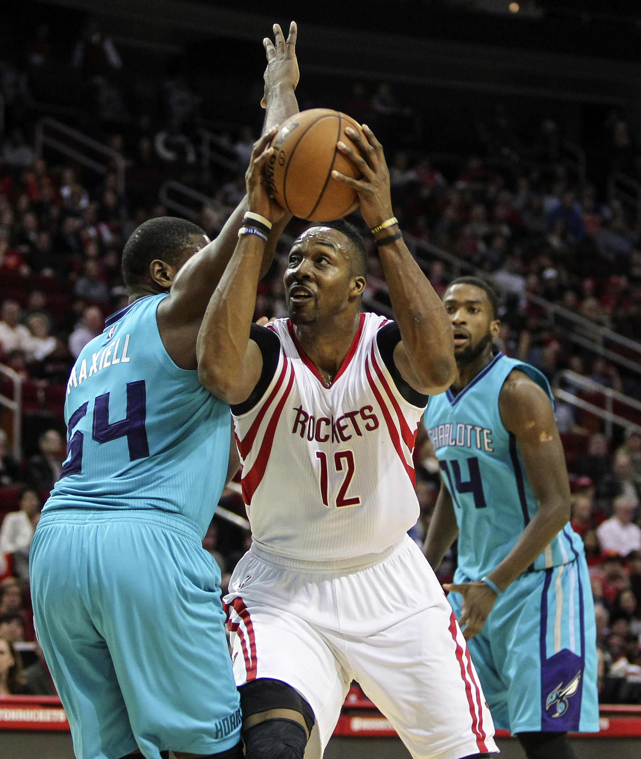 The Houston Rockets are discussing Dwight Howard to the Charlotte Hornets.